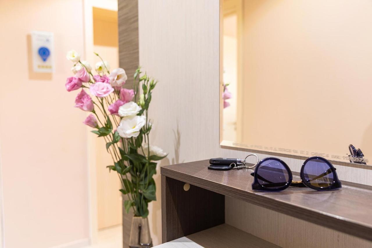 רוסה Central Point Apartments מראה חיצוני תמונה
